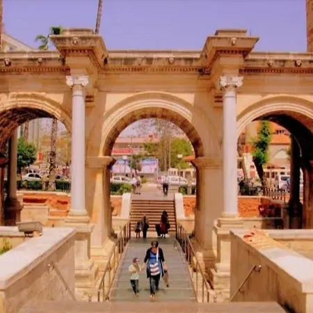 Great Location! Old Town 1+1 Antalya