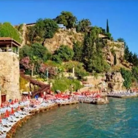 Great Location! Old Town 1+1 Antalya
